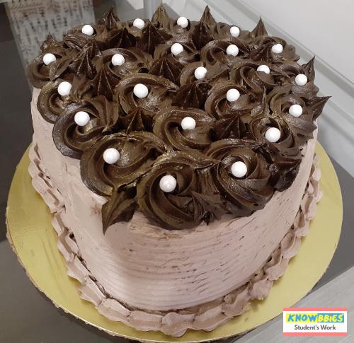Online Course in Pune For Birthday Cakes + Fondant Cake : Baking & Icing Video Course (Pre-recorded) in Hindi
